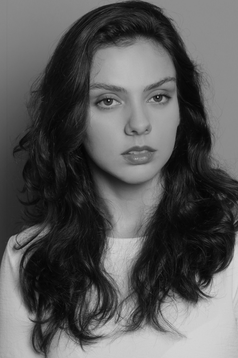 Ana Julia Ferraz